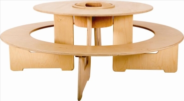 Tischgruppe Ø 136 cm