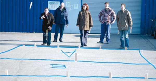 Wikinger-Spiel (Kubb-Spiel)